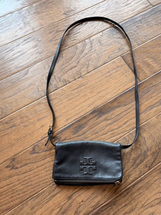 Tory Burch Handbags - Tory Burch Black Leather Crossbody Bag with Logo